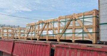 阜新 芝麻白花岗岩地铺石出口专车-泰国游