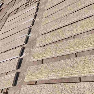 阜新 黄金麻花岗岩光面楼梯踏步