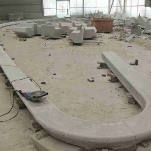 阜新 芝麻白花岗岩弧形花坛石，坐凳石