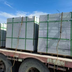 阜新 芝麻白花岗岩地铺石装车日常