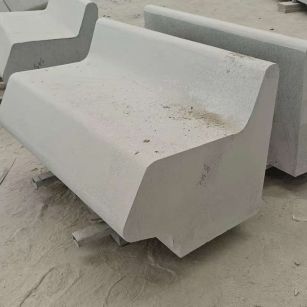 阜新 芝麻白花岗岩异形坐凳，石凳