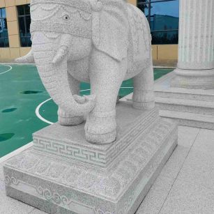 阜新 白麻花岗岩动物异形石雕-大象