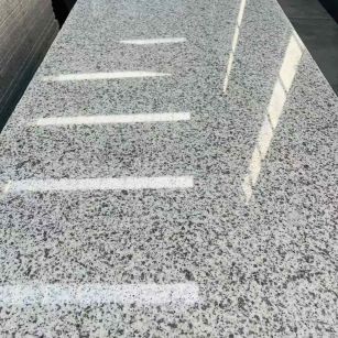 阜新 白麻花岗岩光面毛板