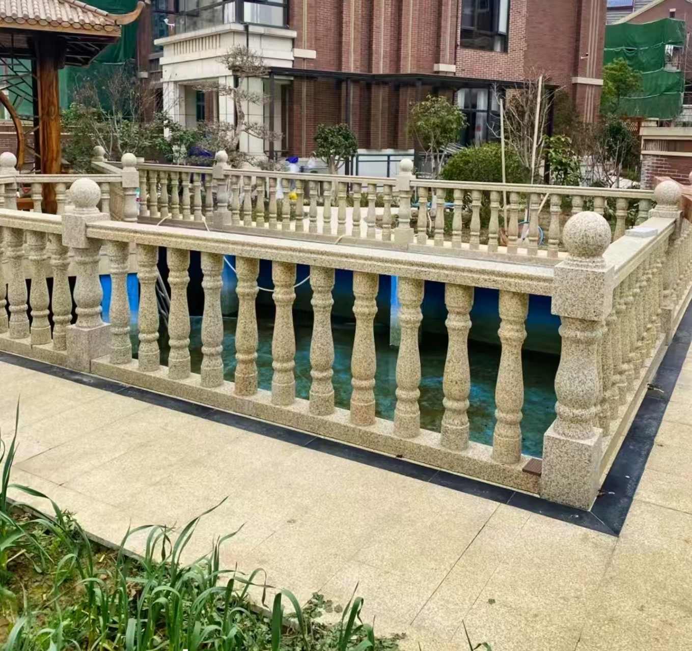 阜新黄金麻花岗岩石材栏杆，扶手，将军柱，花瓶柱