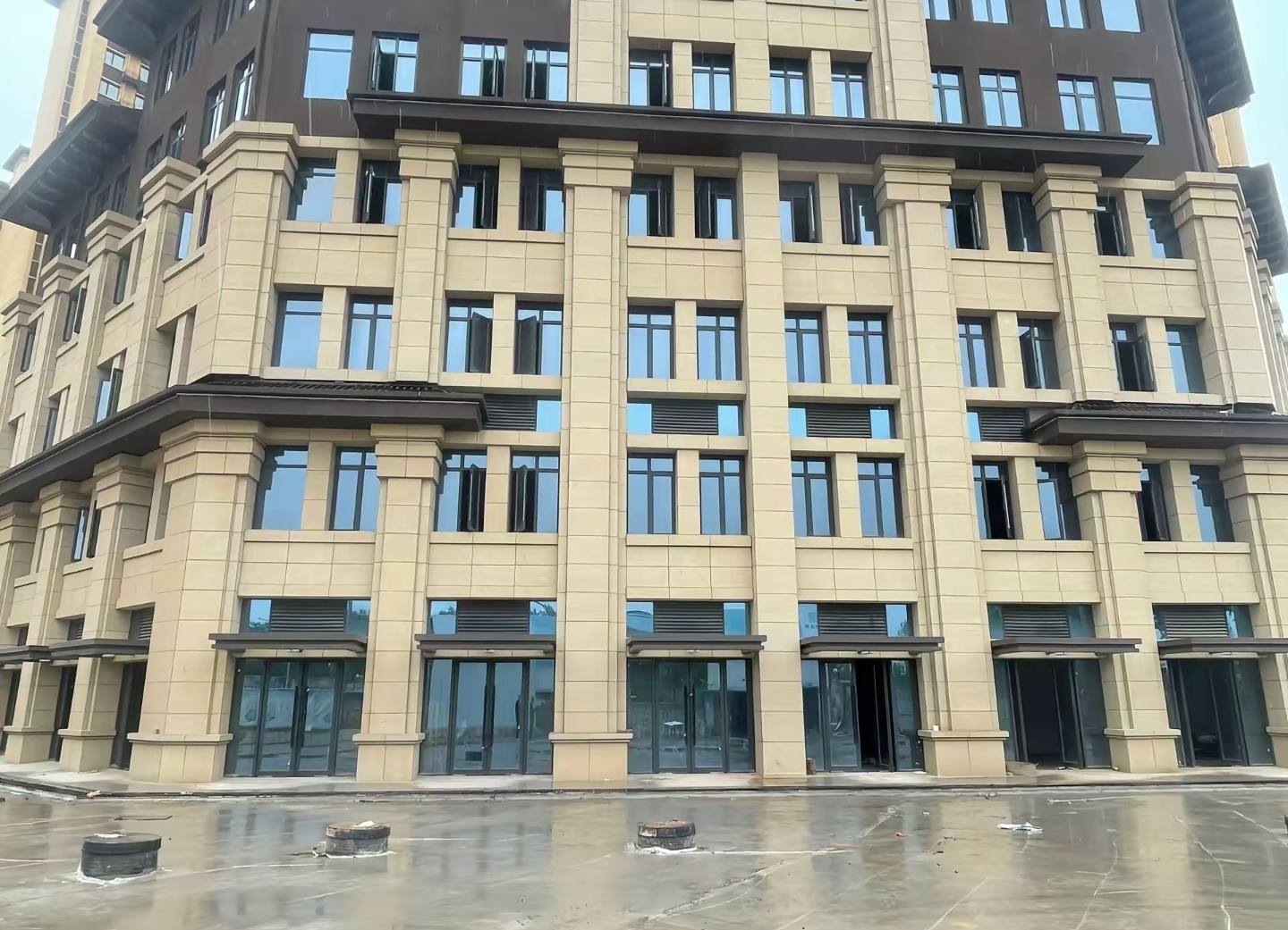 阜新 黄金麻花岗岩荔枝面小区外墙干挂