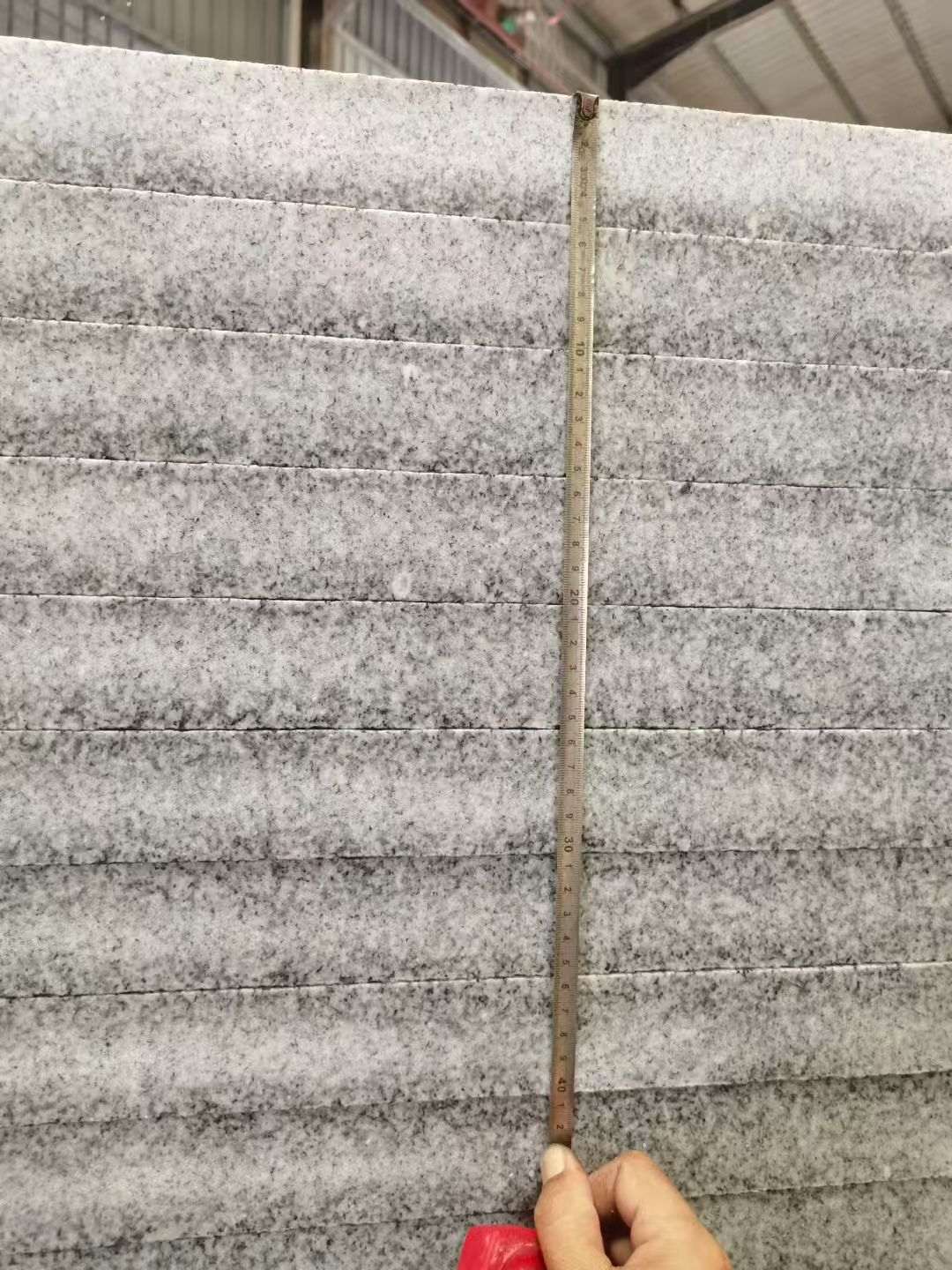 阜新 芝麻白火烧成品厚薄均匀，B料价格接近A料质量