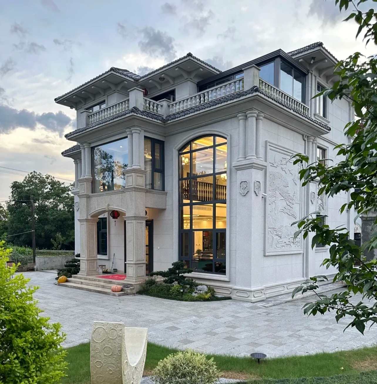 阜新 白麻花岗岩私人别墅干挂石材豪华定制