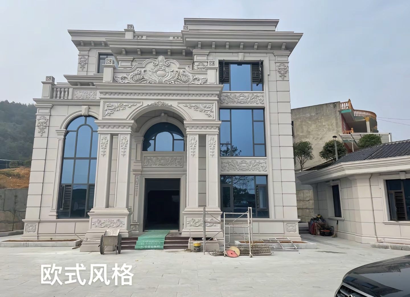 阜新 白麻花岗岩别墅外墙干挂