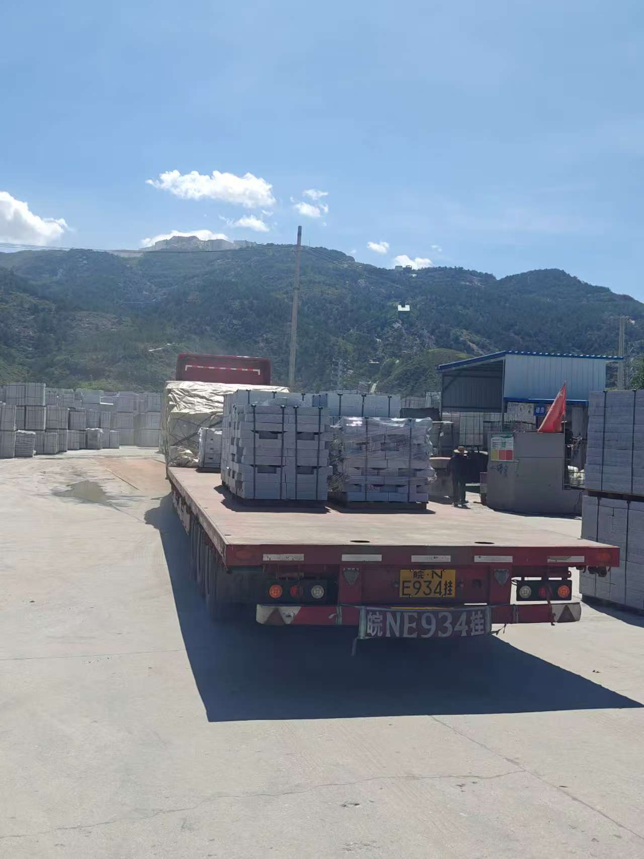 阜新 芝麻白仿形路沿石，直形路沿石