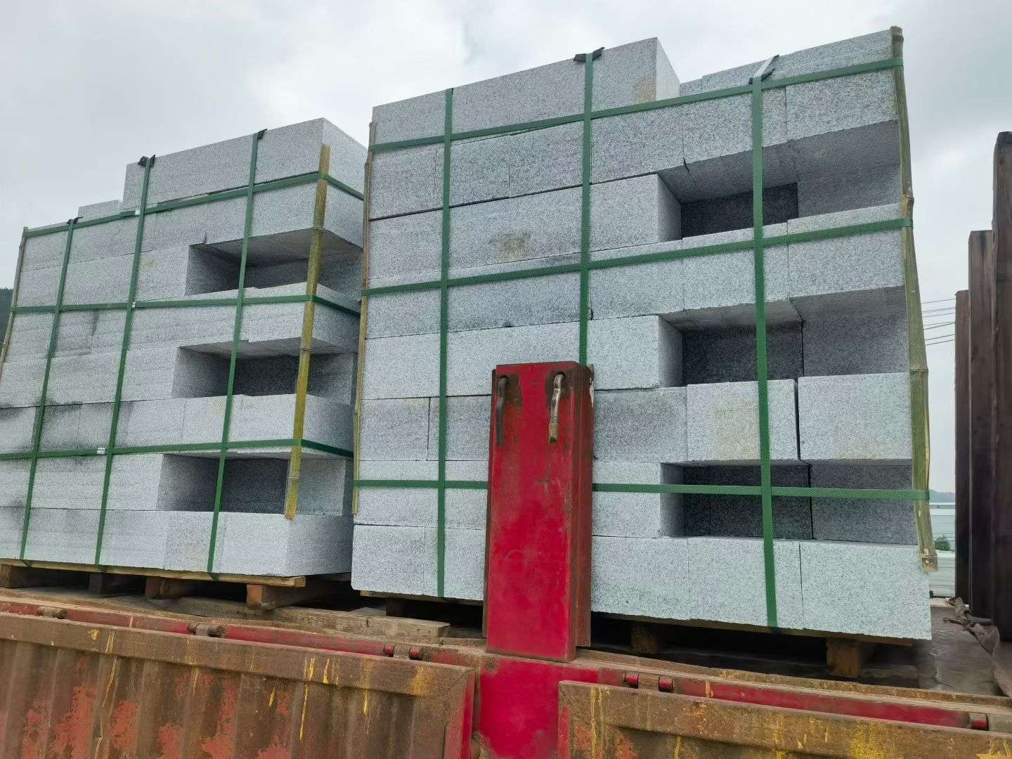 阜新 芝麻白花岗岩路沿石，平石，路侧石，马路牙子，路缘石，立缘石，平缘石等